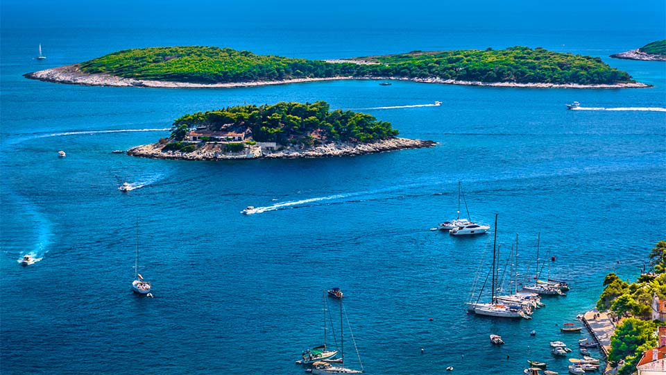 trend travel yachting kastela