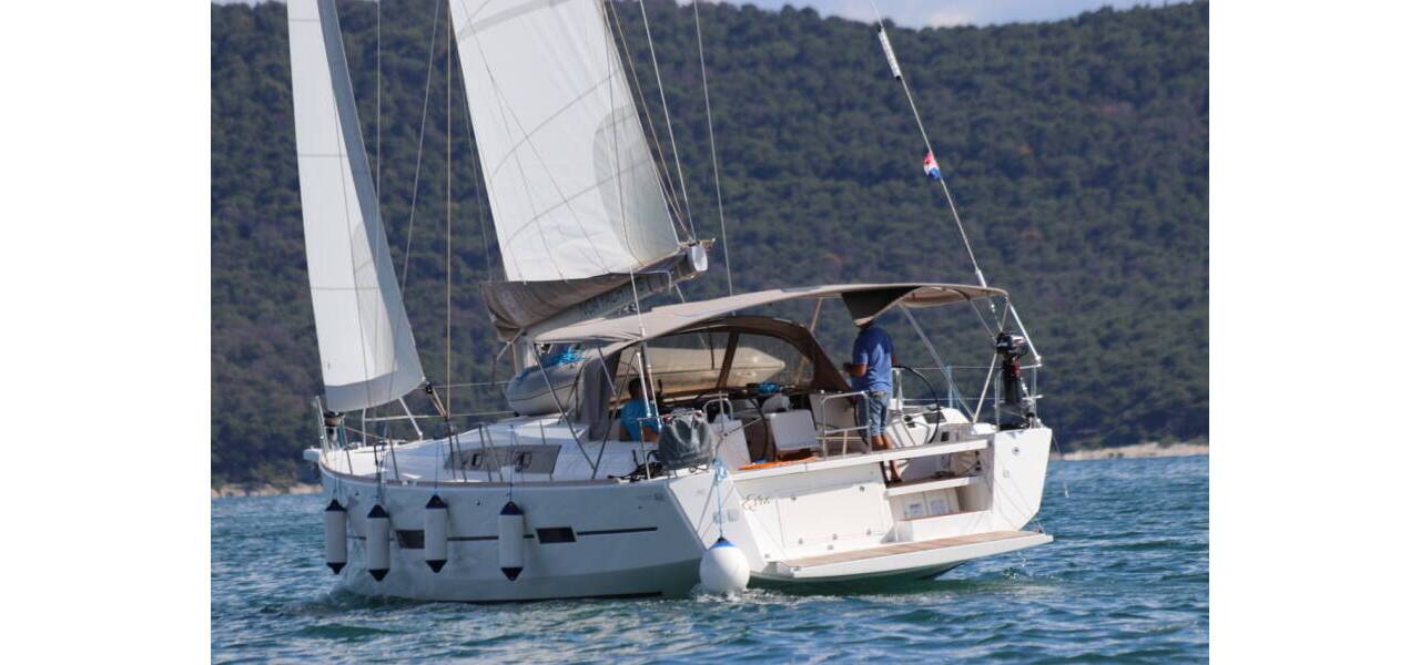 Dufour 460 GL Esra