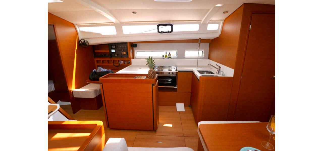 Sun Odyssey 440 Habibi